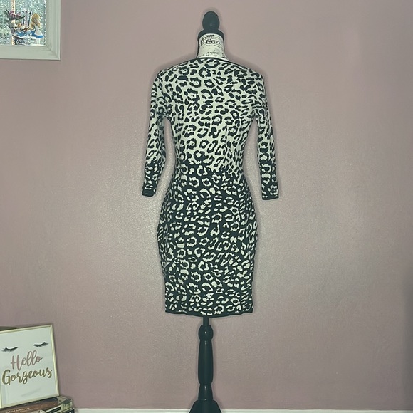 Animal print sweater dress, Knit, woven - Picture 2 of 6